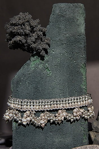 Gold Finish Pearl Choker Necklace
