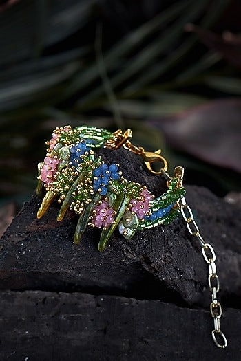 Gold Finish Crystal Beaded Shell Bracelet