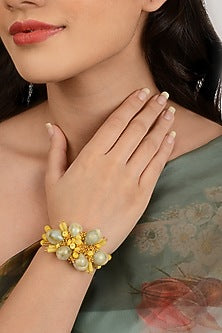 Gold Finish Shell Handcrafted Bracelet