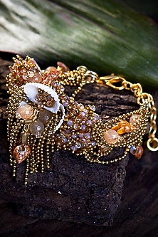 Gold Finish Shell & Beaded Bracelet