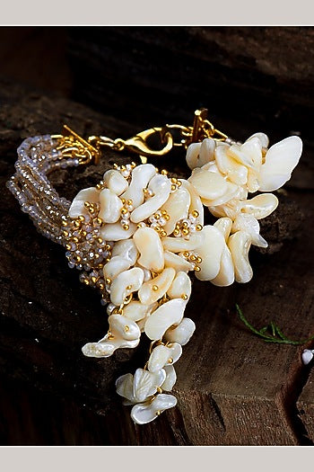 White Shell Crystals Handmade Choker Necklace