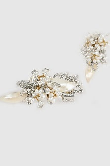White Finish Bead & Pearl Stud Earrings