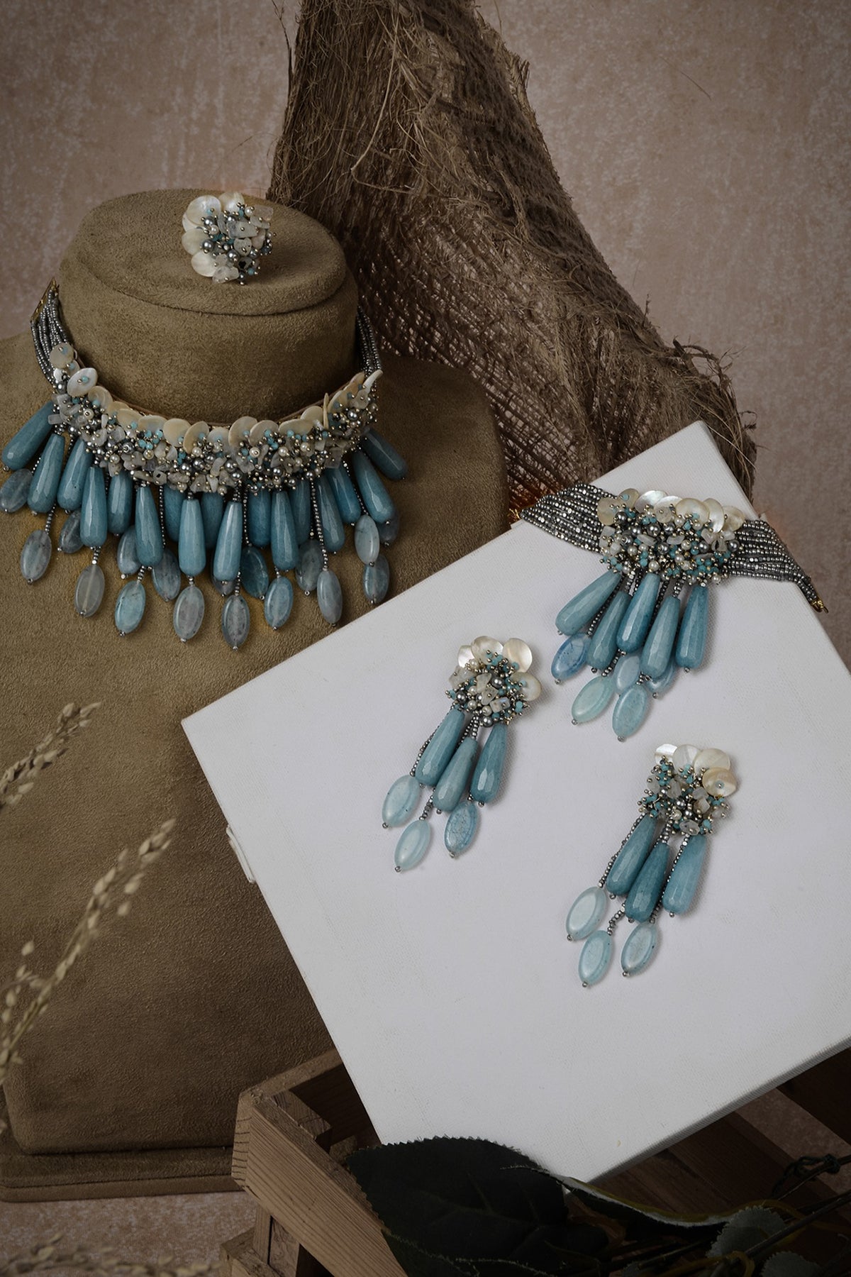 Gold Finish Aqua Blue Glass Stone Choker Necklace Set