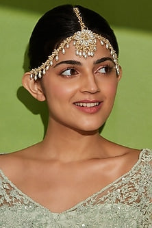 Gold Finish Handcrafted Pearls & Beads Maang Tikka