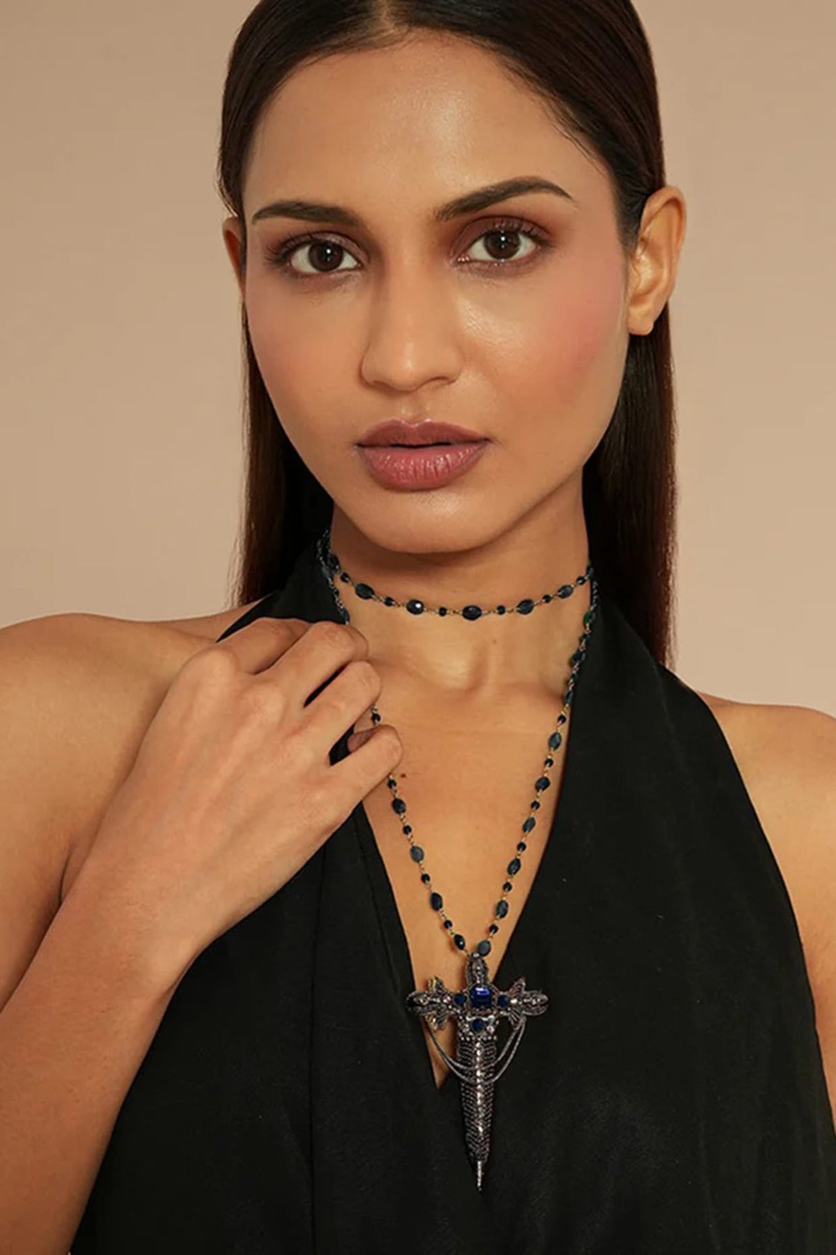 Gunmetal Glass Beaded & Nylon Thread Necklace