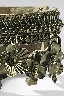 Gunmetal Glass Beaded Bracelet