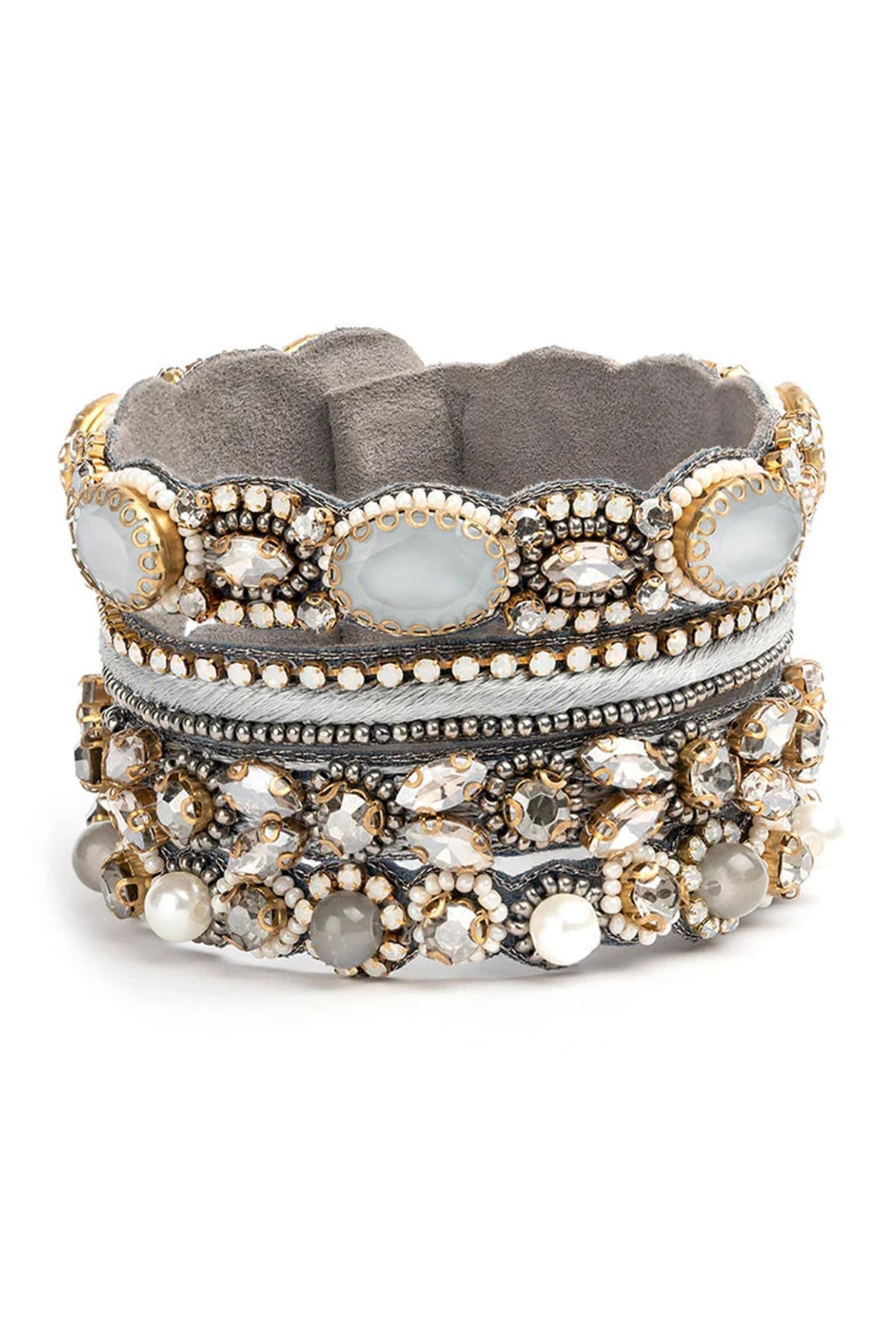 White Glass Beaded & Glass Stone Bracelet