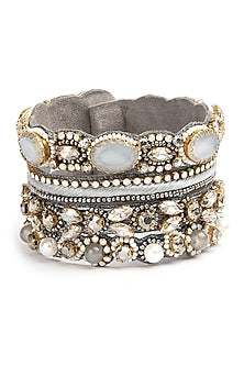 White Glass Beaded & Glass Stone Bracelet
