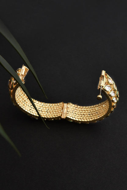 Kundan Embellished Cut Work Pattern Kada 