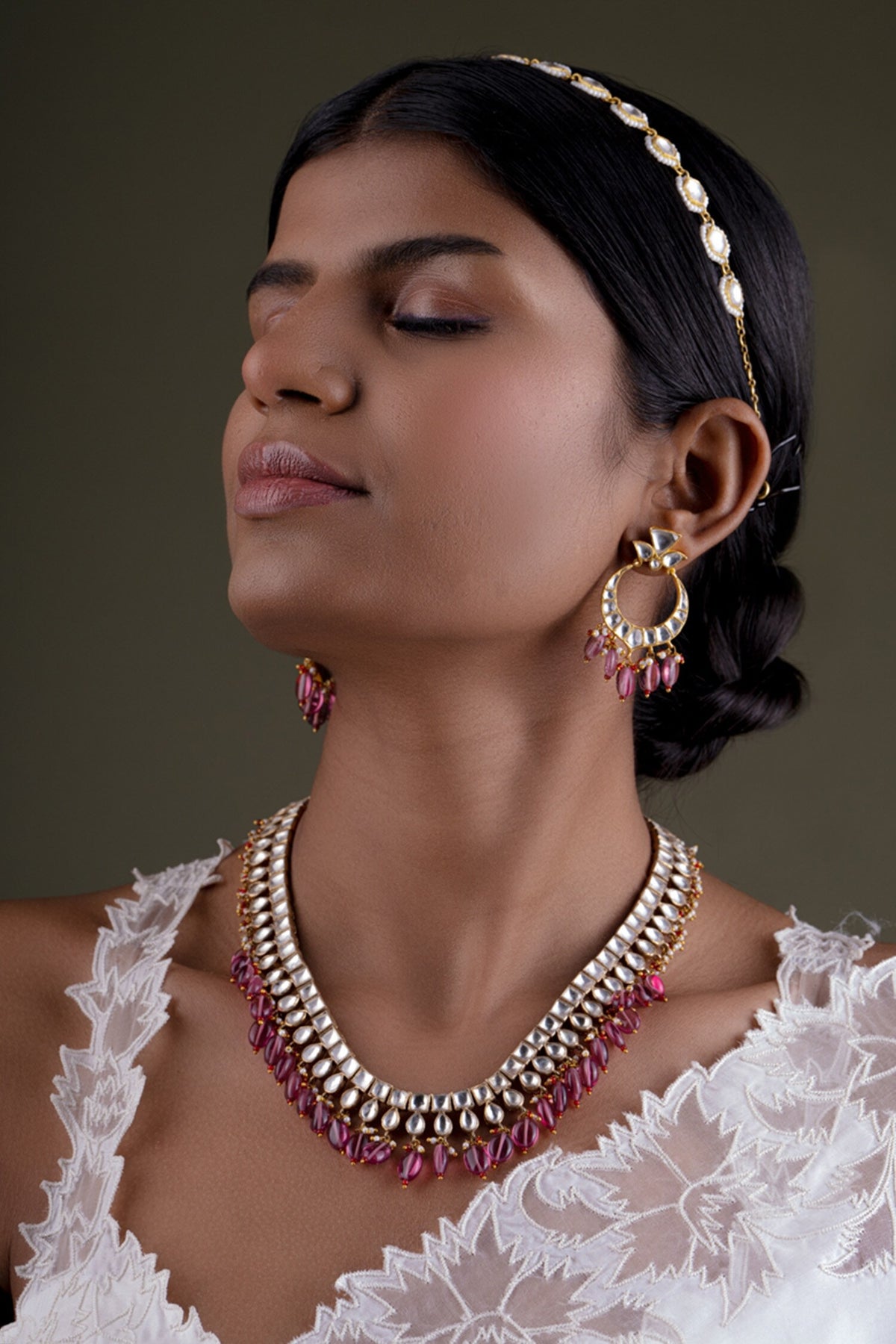 Bead Drop Embellished Necklace Set 