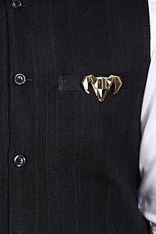 Gold Toned Alloy Brooch