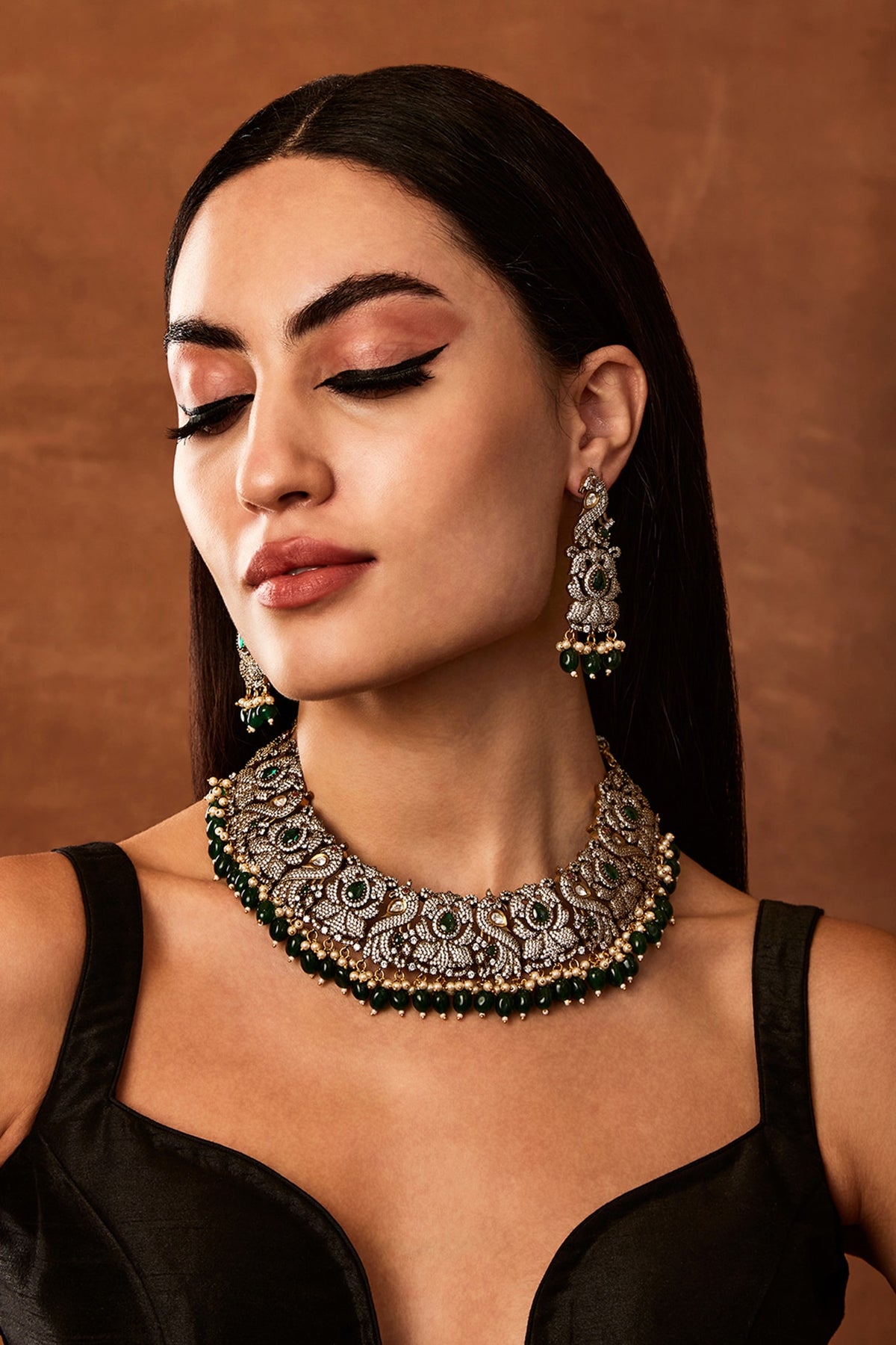 Silver Finish Kundan Polki & Emerald Beaded Choker Necklace Set