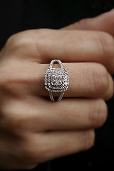 18kt White Gold Lab Grown Diamond Ring