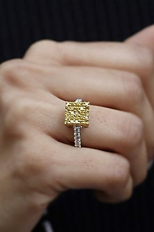 9kt White Gold Lab Grown Diamond Ring