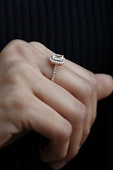 18kt White Gold Lab Grown Diamond Ring