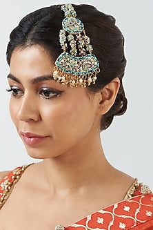Hand Embroidered Maang Tikka