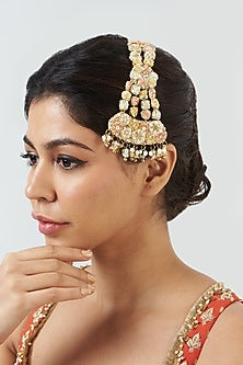 Maang Tikka With Hand Embroidery