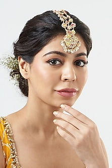 Kasab Hand Embroidered Maang Tikka