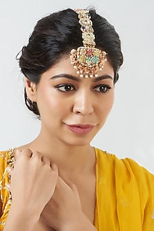 Hand Embroidered Maang Tikka