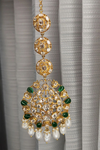 Yellow Gold Rhodium Finish Green Kundan Polki Maangtikka & Earrings Set In Sterling Silver