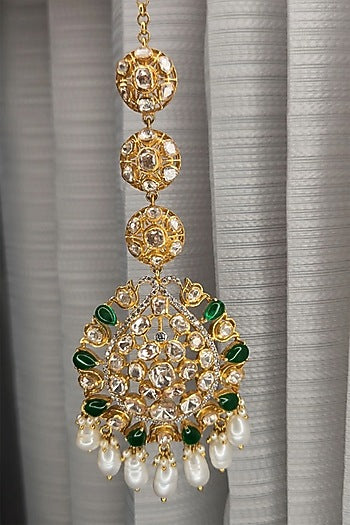 Yellow Gold Rhodium Finish Green Kundan Polki Maangtikka & Earrings Set In Sterling Silver