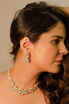 Yellow Gold Rhodium Finish Kundan Polki Necklace Set In Sterling Silver