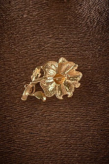 Gold Finish Kundan Polki Floral Brooch In Sterling Silver