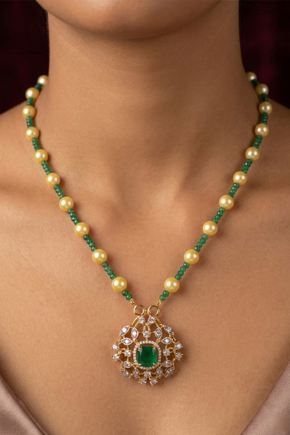 14kt Gold Finish Pearl & Emerald Stone Pendant Necklace