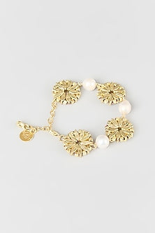 Gold Finish Water Pearl Bracelet