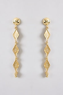 Gold Finish Water Pearl Dangler Earrings