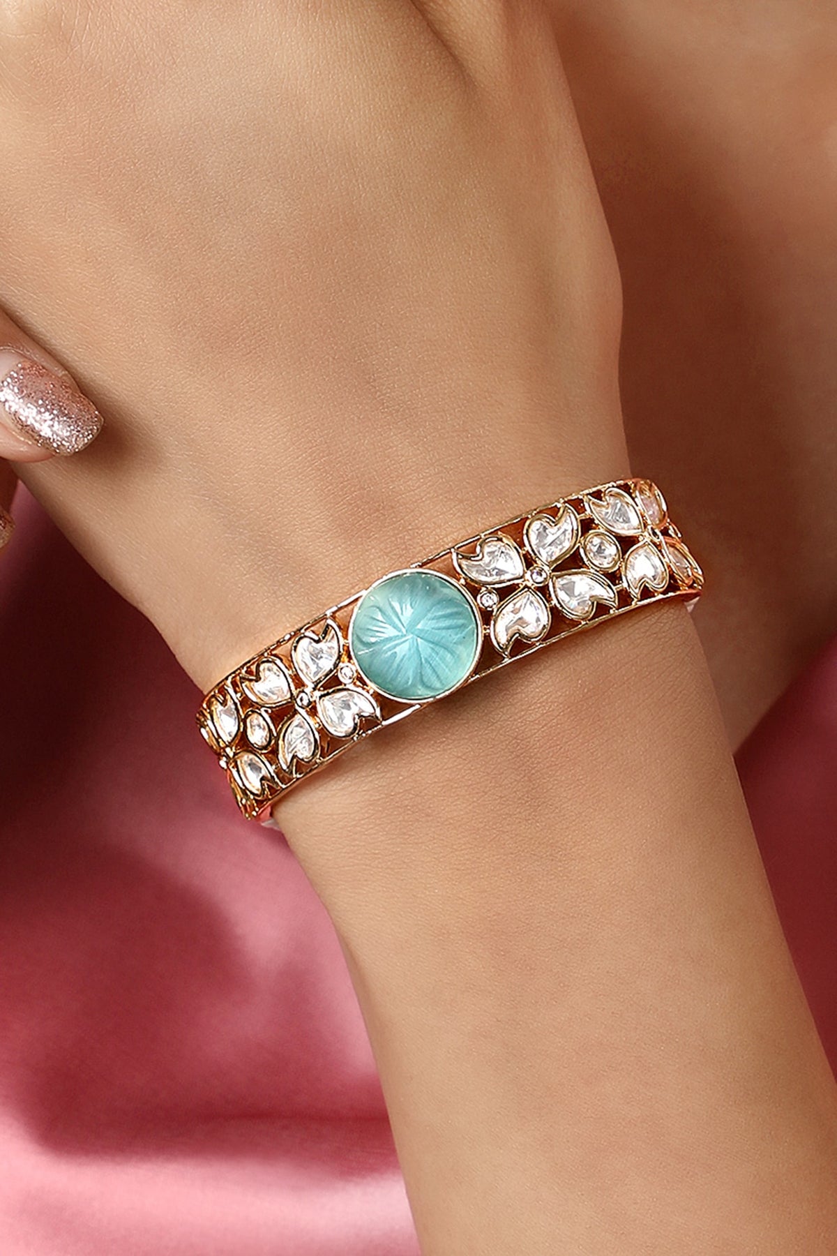 Gold Finish Kundan Polki & Green Onyx Tumble Handcrafted Bracelet