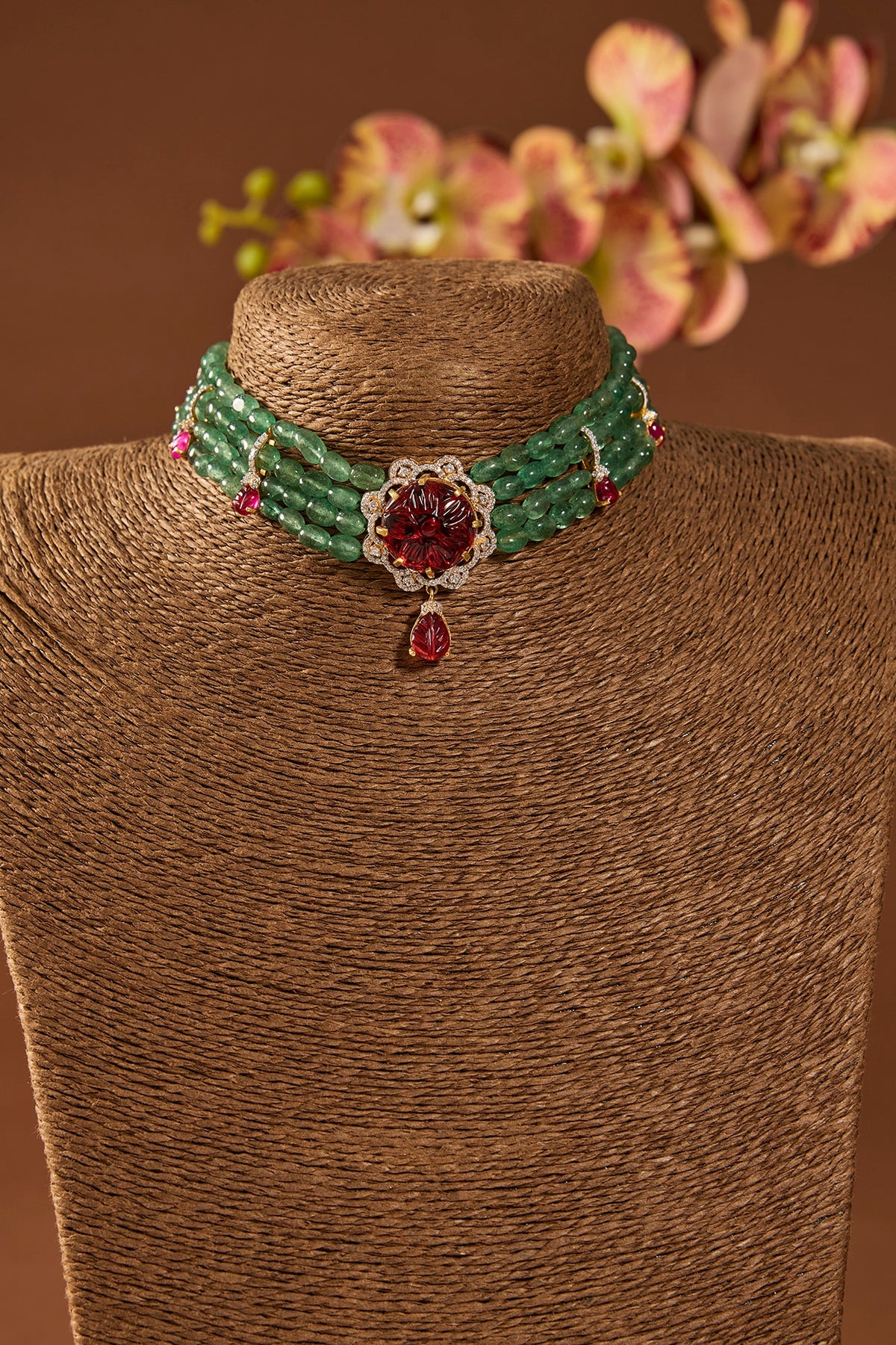 Gold Finish Emerald Stone Choker Necklace In Sterling Silver