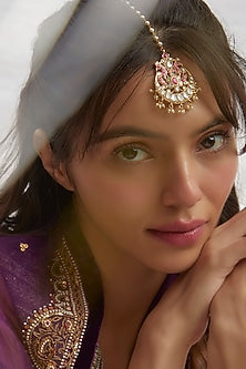Gold Finish Moissanite Polki Maang Tikka In Sterling Silver