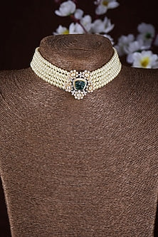 Gold Finish Moissanite Polki & Green Stone Choker Necklace In Sterling Silver