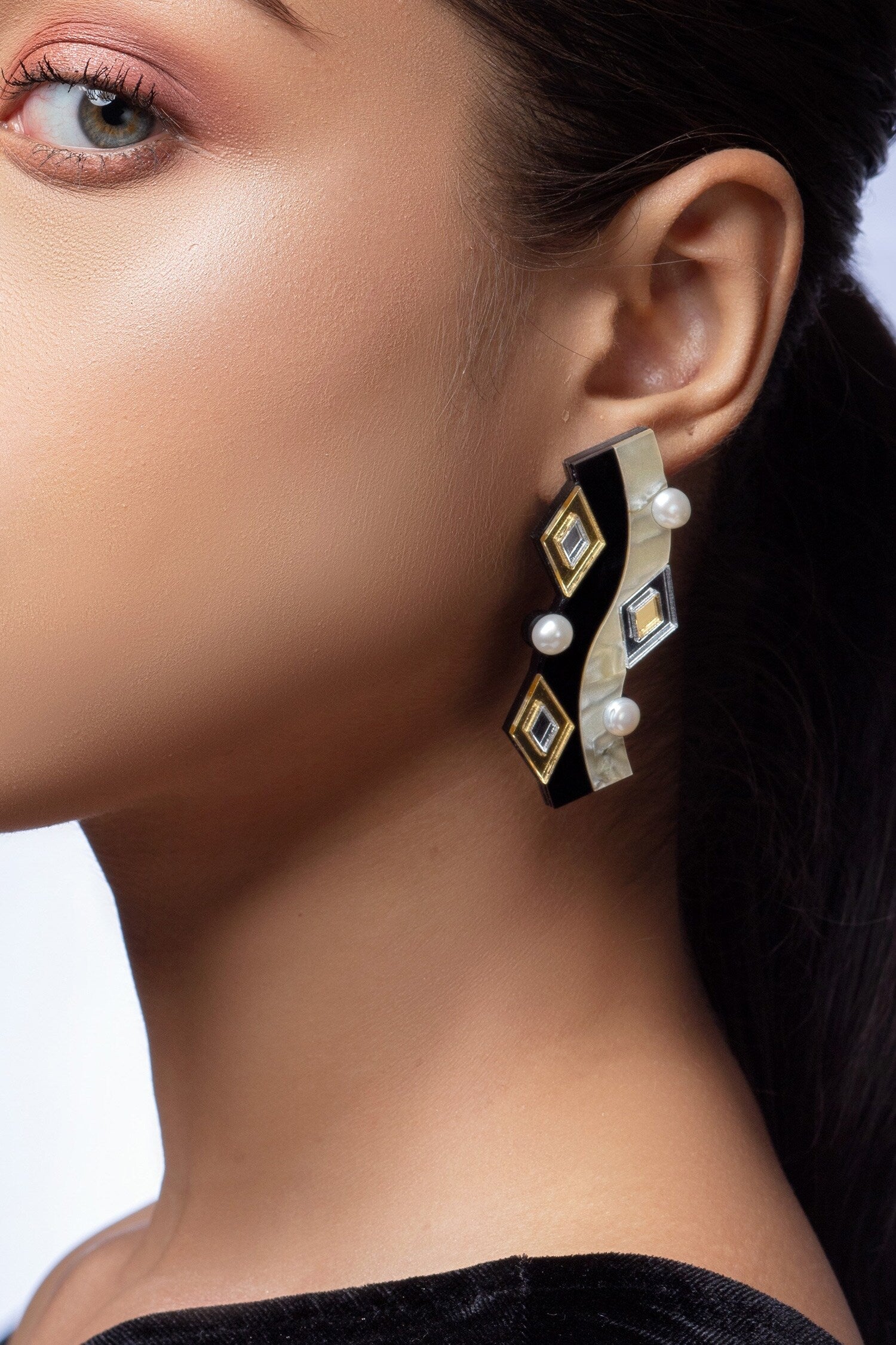Moire Colorblock Geometric Pattern Stud Earrings 