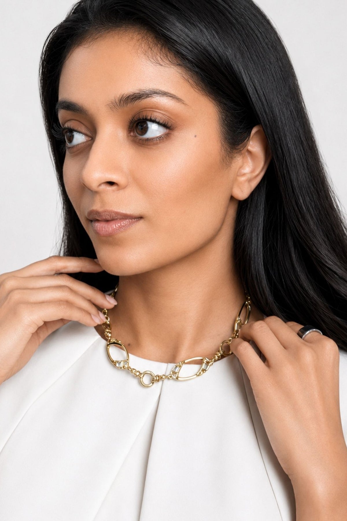 Micron Gold Finish Hand-Cut Polki Mirror Choker Necklace