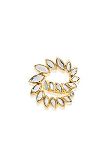 Gold Finish Swirl 3D Ring
