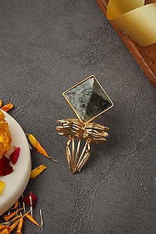 Gold Finish Green Hand-Cut Marble Hand-Knotted Ring