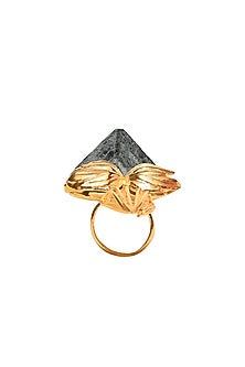 Gold Finish Green Hand-Cut Marble Hand-Knotted Ring