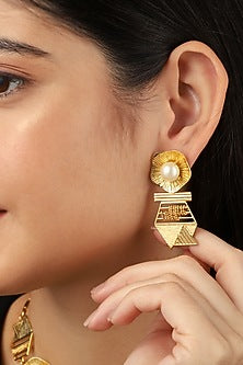 Gold Rhodium Finish Pearl Hexa Stud Earrings