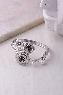 Silver Finish Periwinkle Cuff
