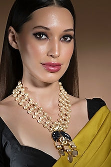 Gold Finish Shell Pearls & Polki Necklace