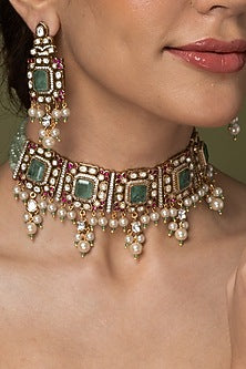 Gold Finish Green Stone Necklace Set