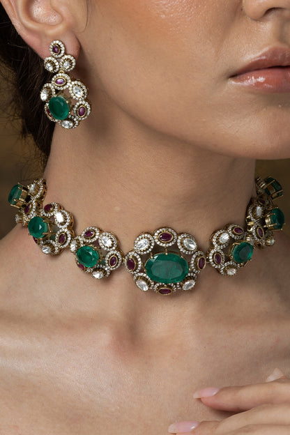 Gold Finish Green Stone Necklace Set