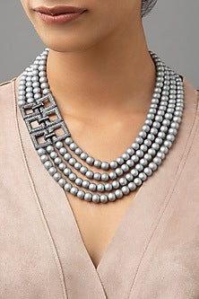 White Finish Shell Pearls Necklace