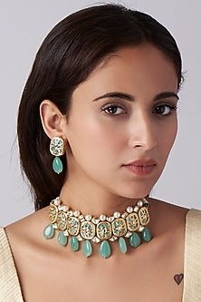 Gold Finish Agate Choker Necklace Set
