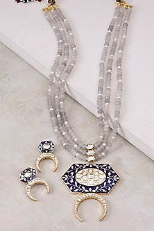 Gold Finish Polki & Grey Agate Bead Pendant Necklace Set