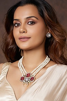 Gold Finish Red Onyx Pendant Necklace Set
