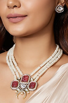 Gold Finish Red Onyx Pendant Necklace Set