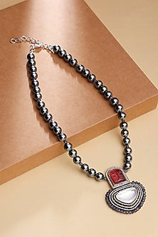 White Finish Grey Pearl Necklace